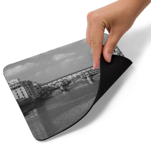 Stories Along the Ponte Vecchio - Image 2
